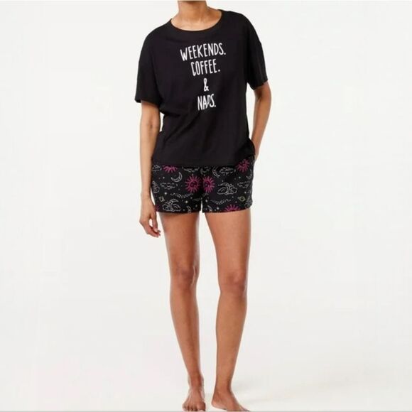 Joyspun Women's Black Crewneck Graphic Short Sleeve Tee - Picture 3 of 13